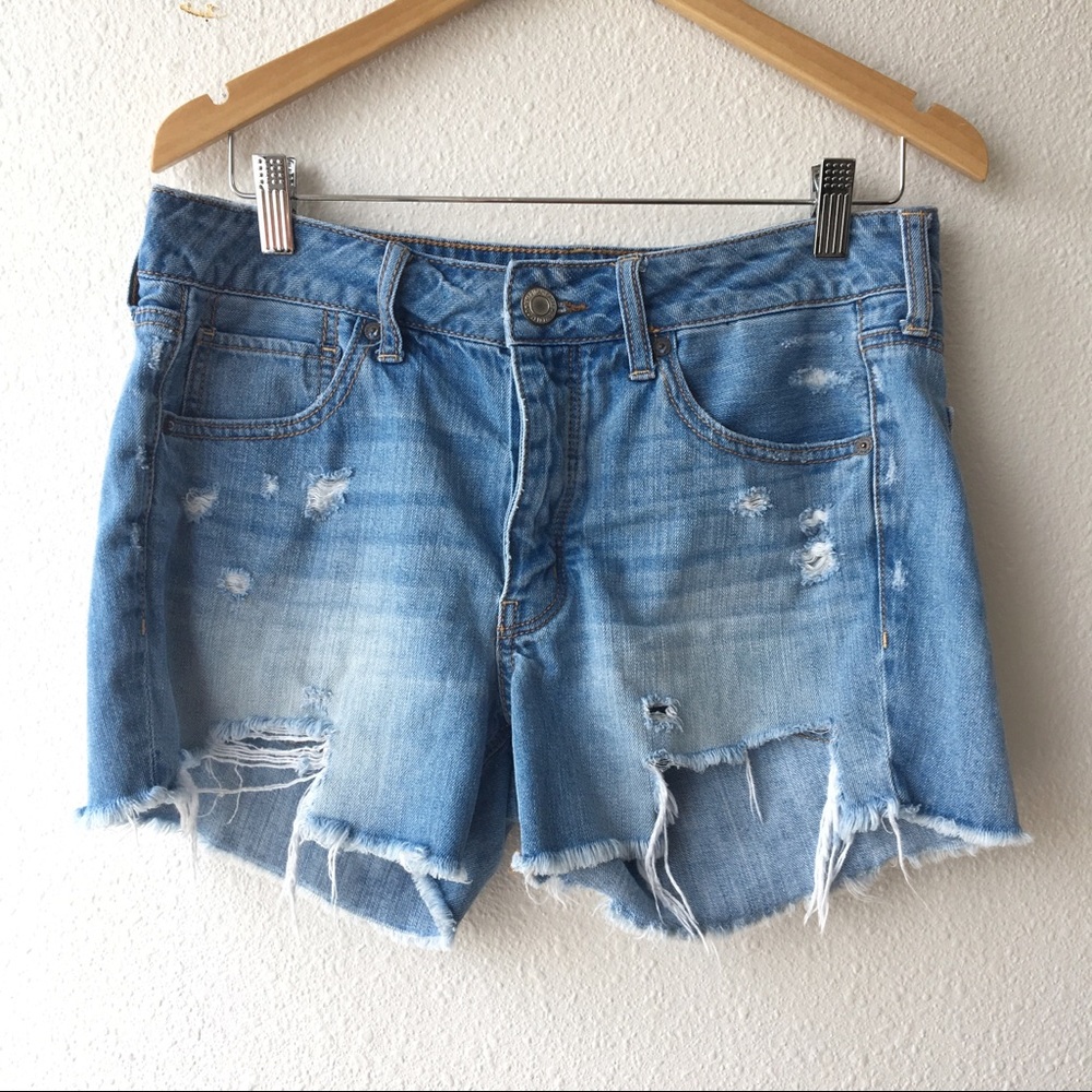 AEO Tomgirl Cutoff Jean Shorts Distressed Frayed 6